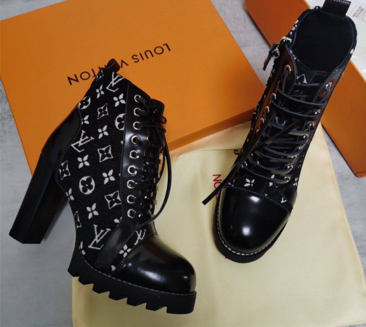 New Louis V a woman Boots