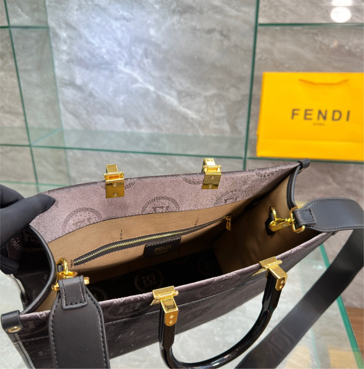 New Large Fendi handbag