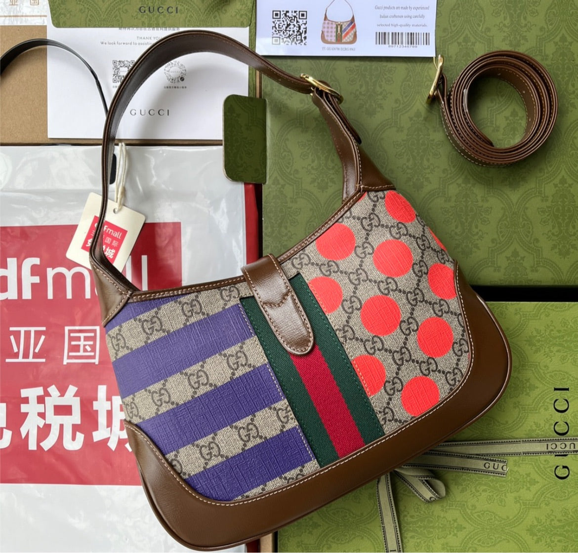 Gucci 2022 woman shoulder handbag