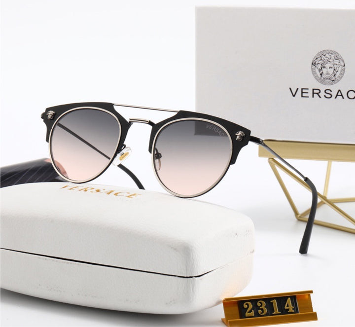 Versace shades woman