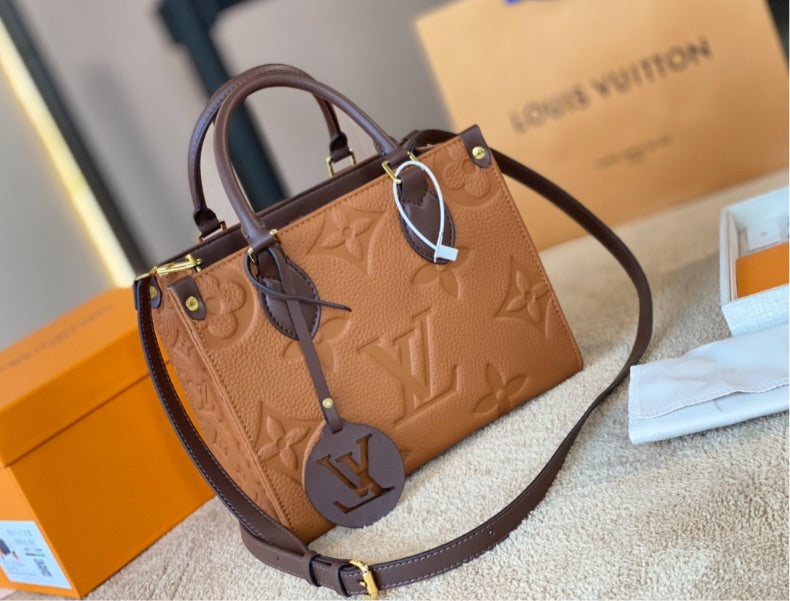 New LV woman shoulder handbag