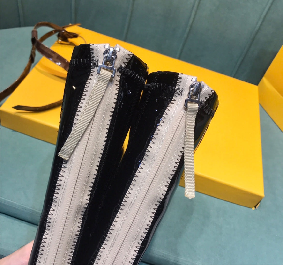 New 22 Fendi woman Boots