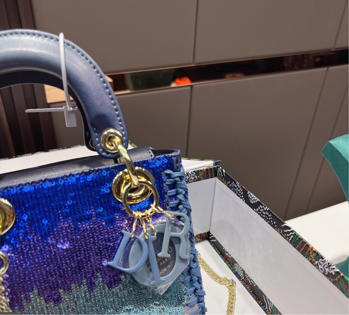 New Dior woman shoulder handbag