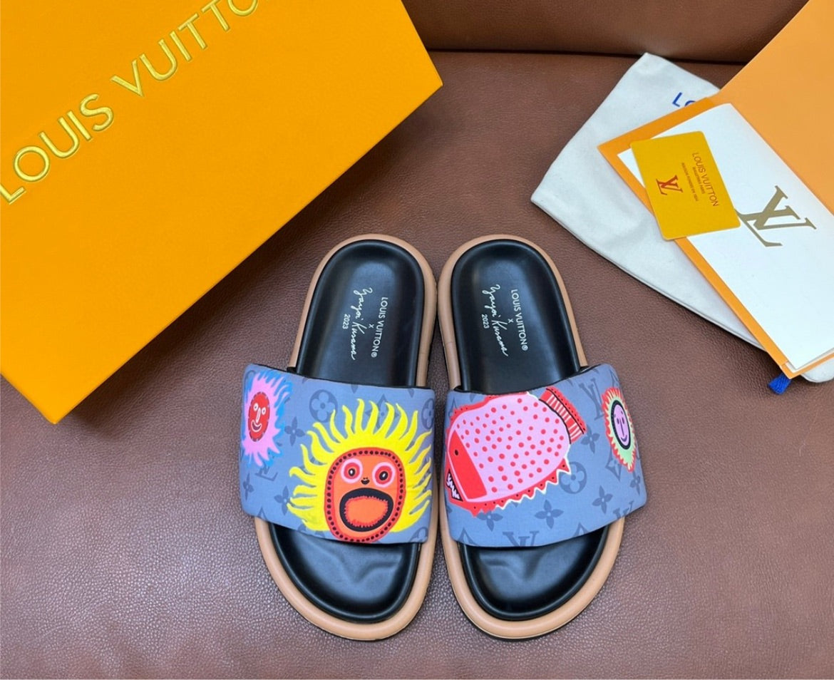 New LV summer sandal