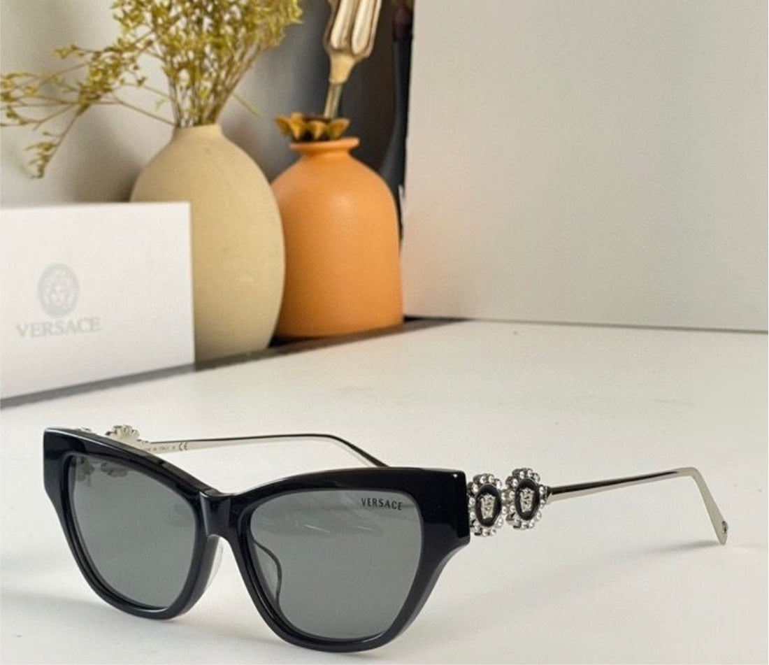 New woman Versace shades