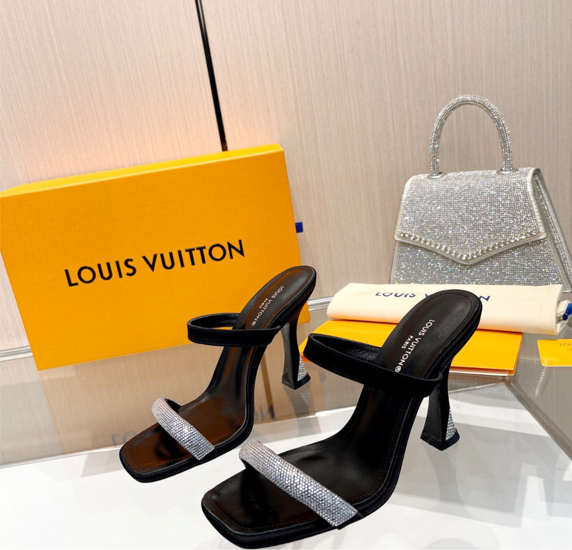 New Louis Vuitton woman heel