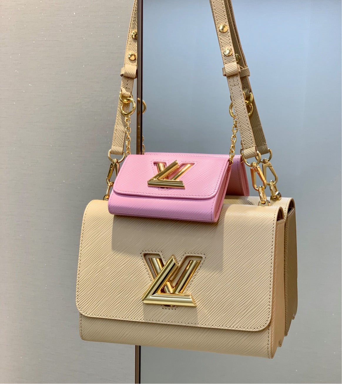 New 2 piece LV a woman handbag