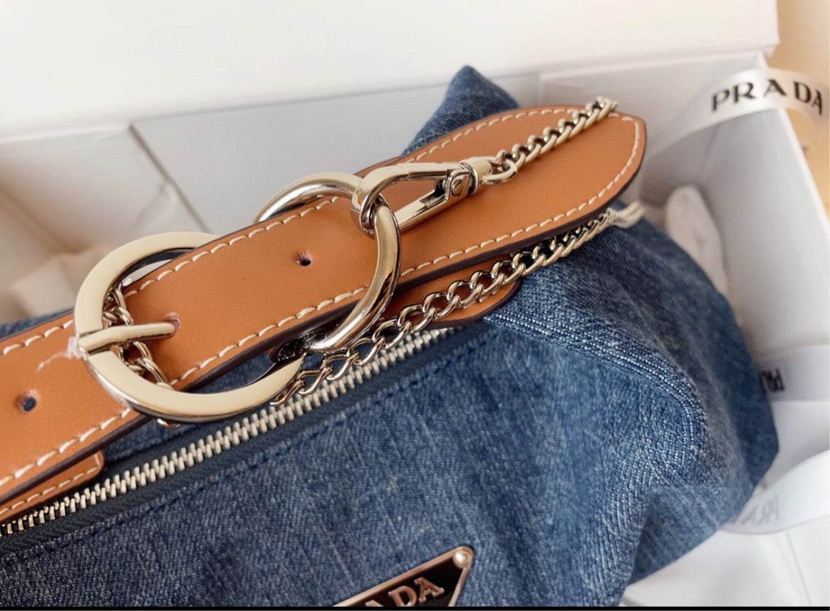 New Prada woman handbag