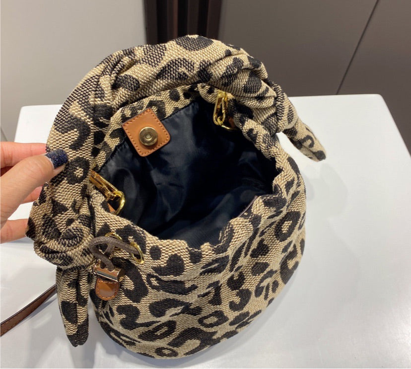 Ladies cute Fendi handbag