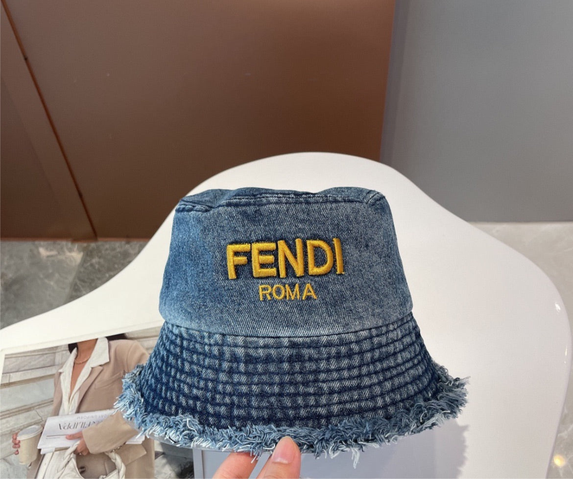 Fendi jean hat