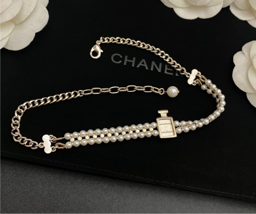 Chanel woman necklace
