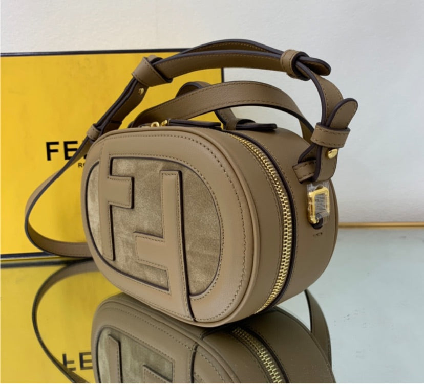 New Fendi woman crossbody / shoulder