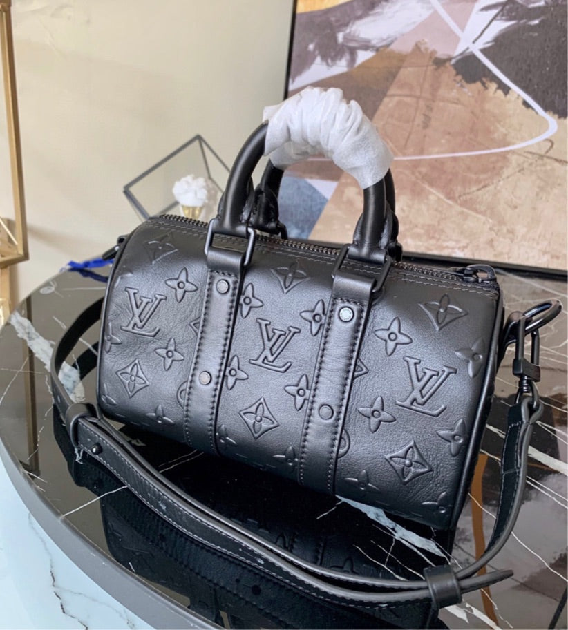 LV woman shoulder Handbag