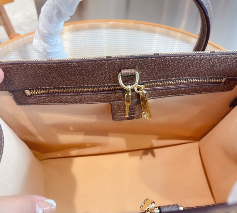 GG Gucci woman Handbag