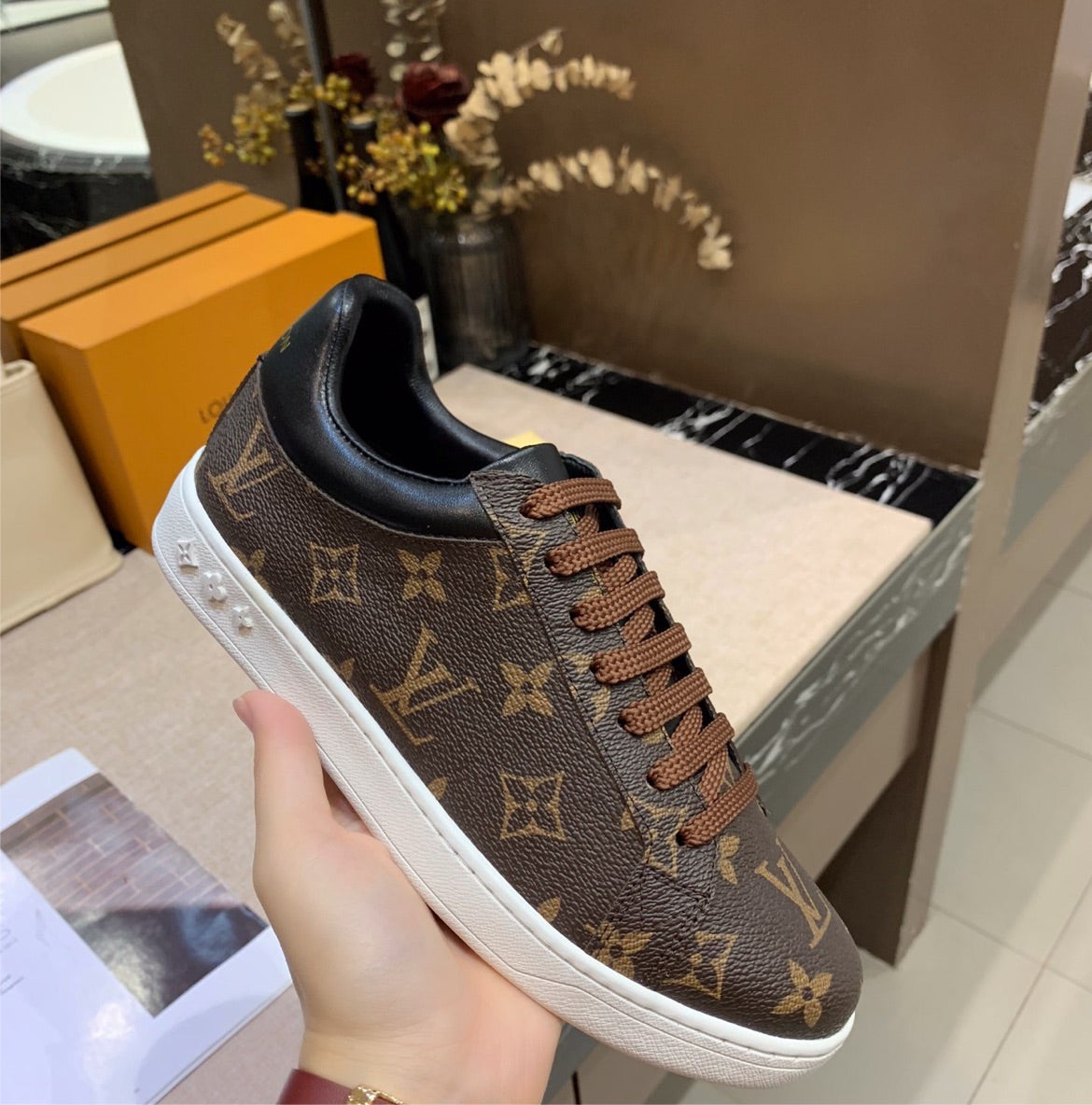 LV new sneaker