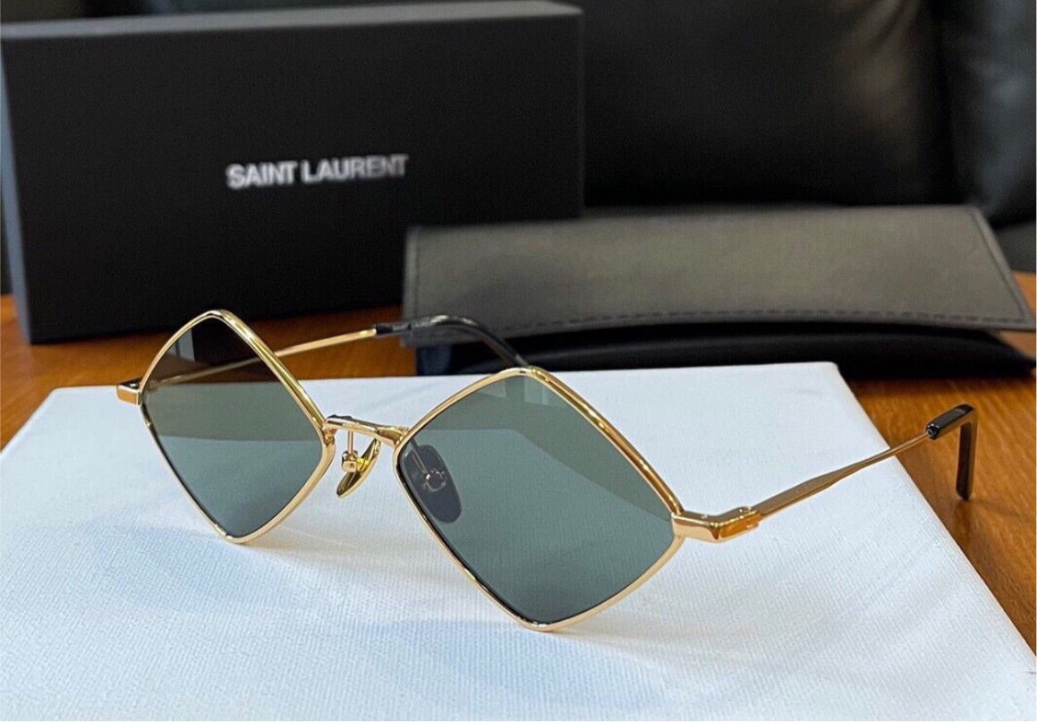 Diamond shape YSL a shades