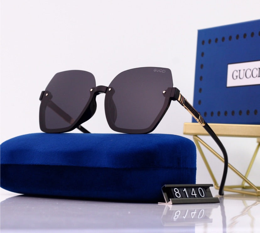 Gucci woman New sunglasses