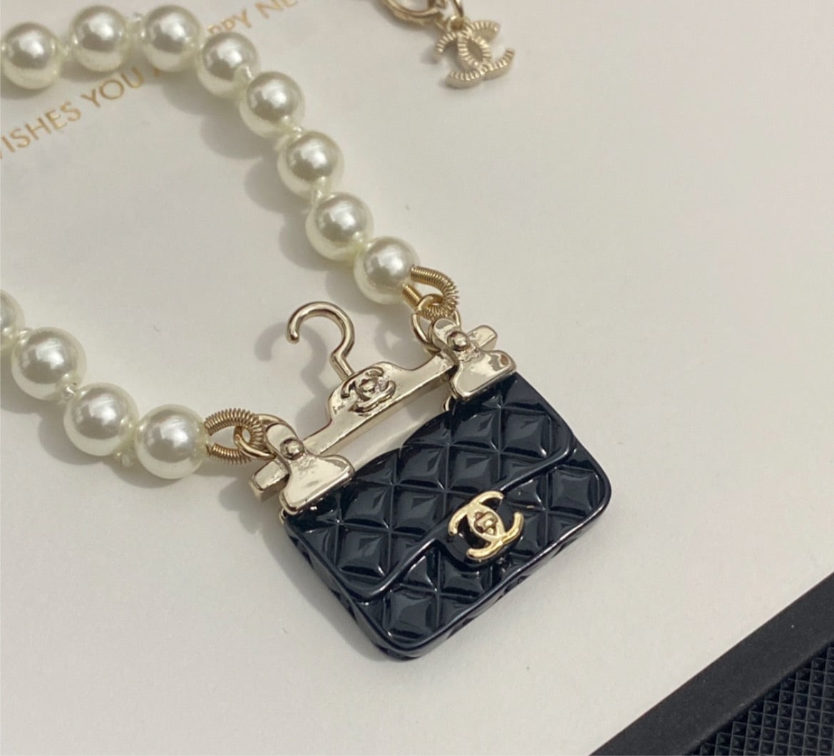 New Chanel pearl necklace