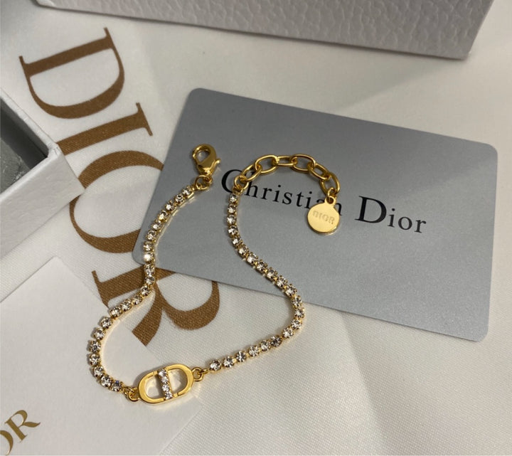 New Dior woman necklace