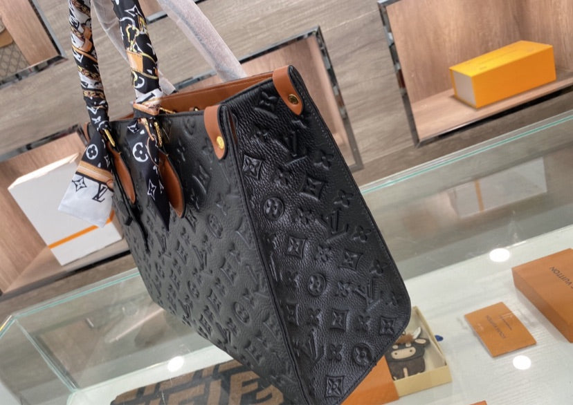 Black leather large LV ladies