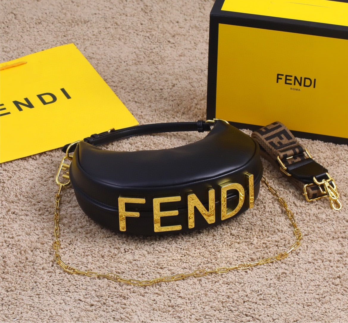 New Woman Fendi shoulder handbag