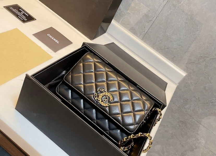 Leather Chanel Woman Handbag
