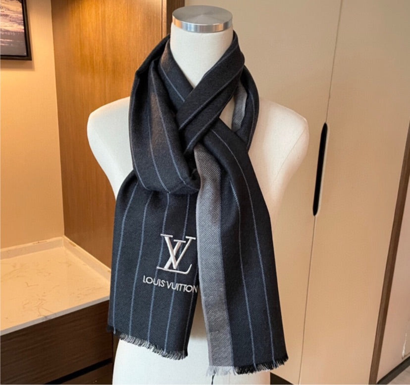 Unisex LV scarf