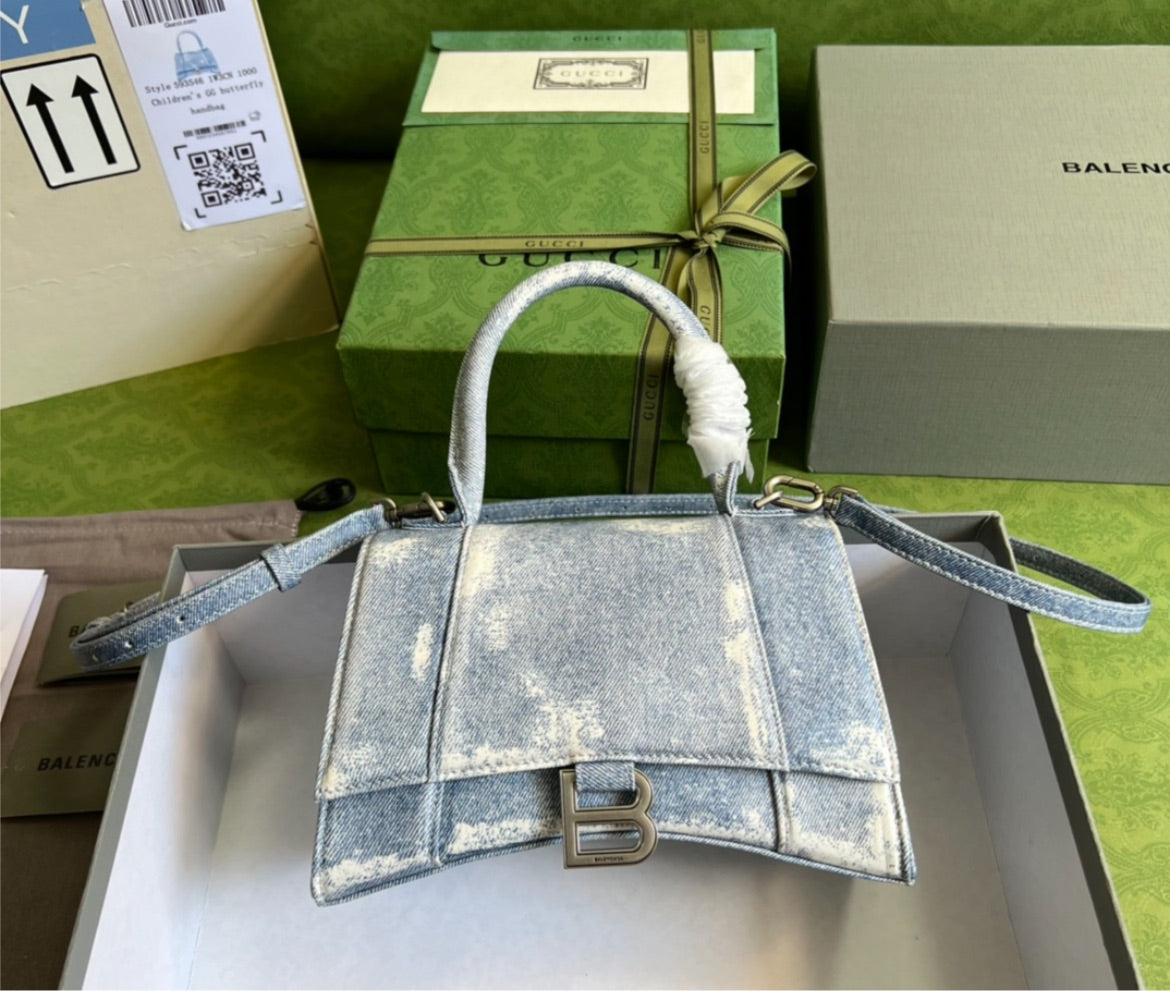 Balenciaga woman shoulder handbag