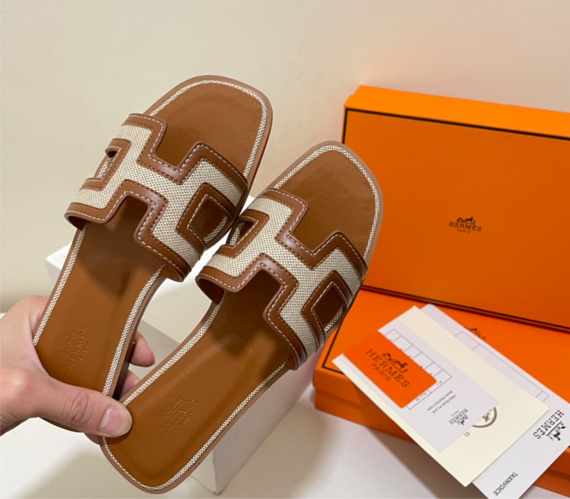 New Hermes woman sandal