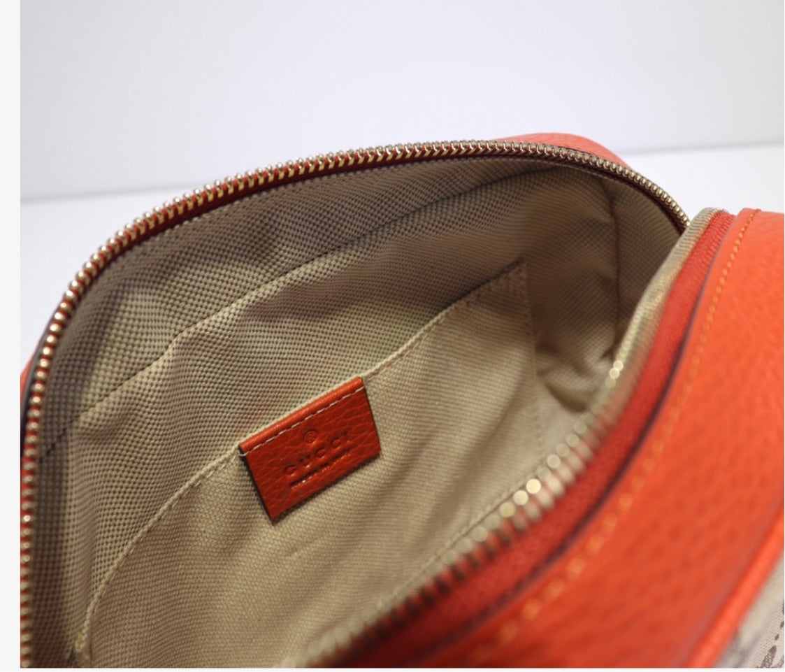 Gucci woman crossbody