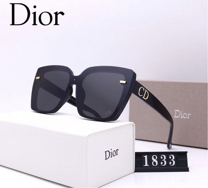 Dior woman sunglasses