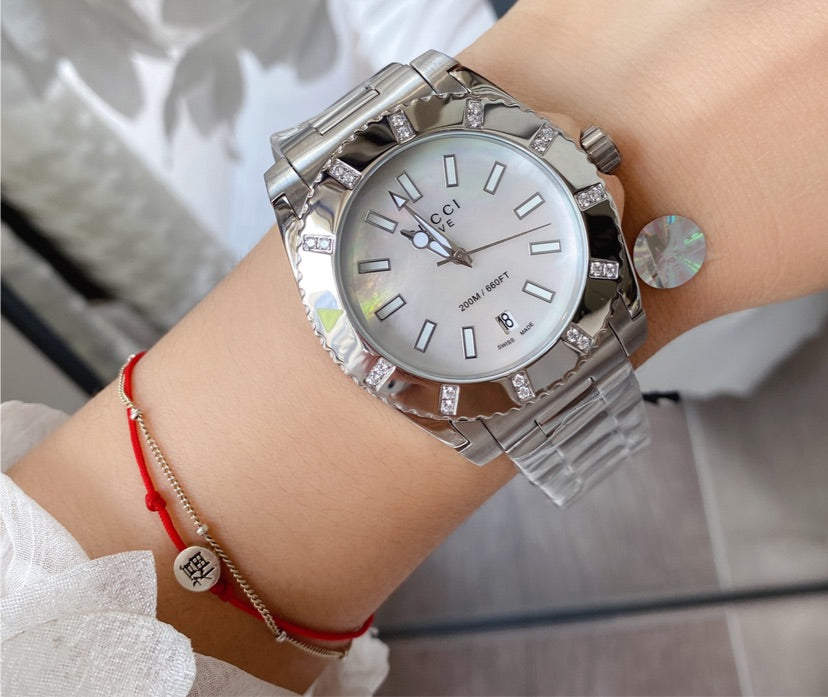 New Gucci Diamond face watch