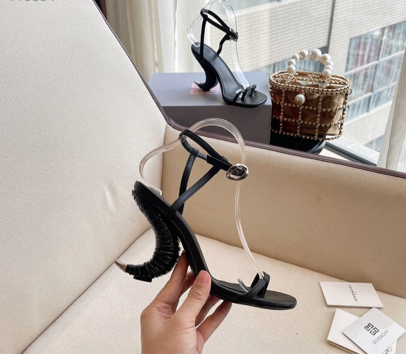 Woman Givenchy heels