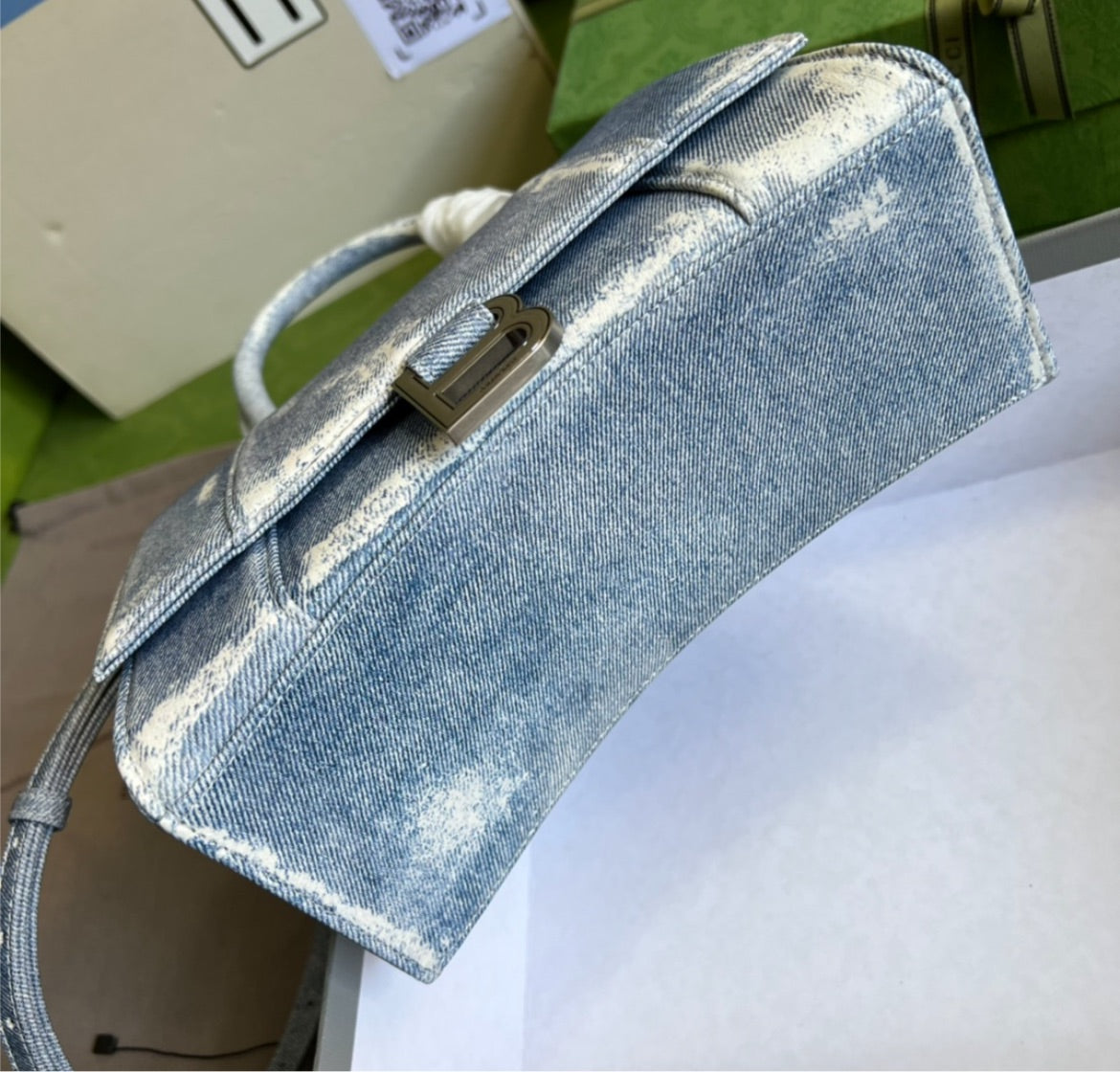 Balenciaga woman shoulder handbag