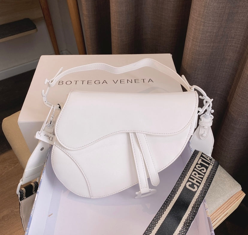 Christian Dior ladies crossbody/handbag