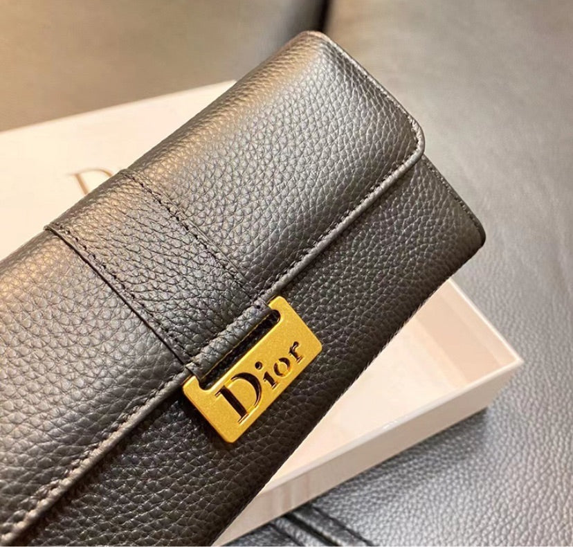 Dior woman leather wallet