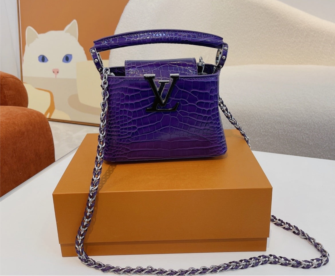 Small LV a shoulder handbag