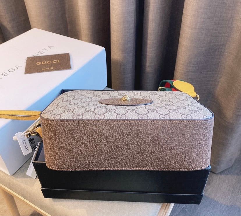 Woman Gucci Crossbody