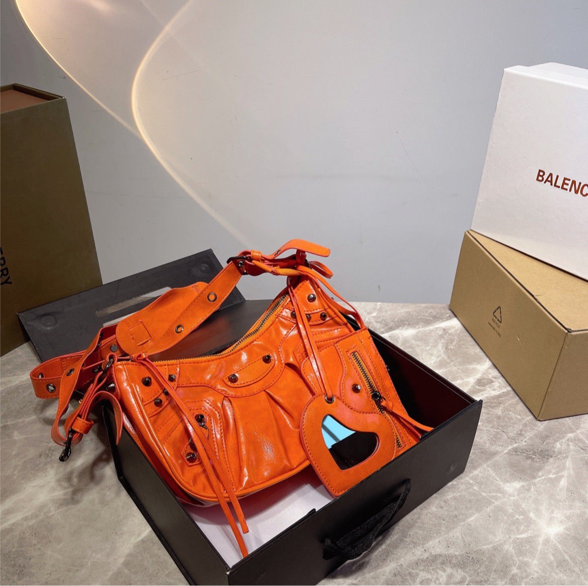 Balenciaga woman new shoulder handbag