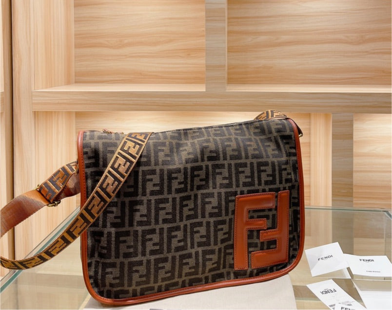 Fendi messenger style Handbag