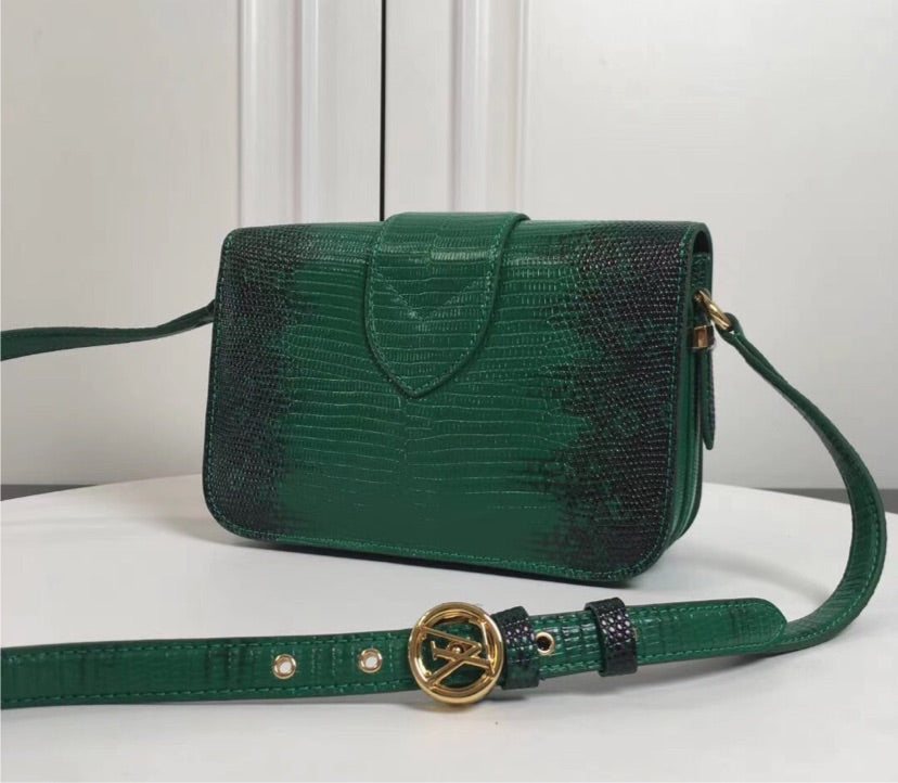 New LV woman shoulder handbag