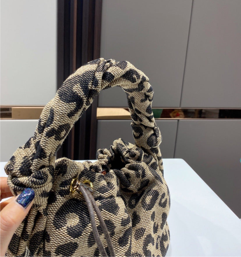 Ladies cute Fendi handbag