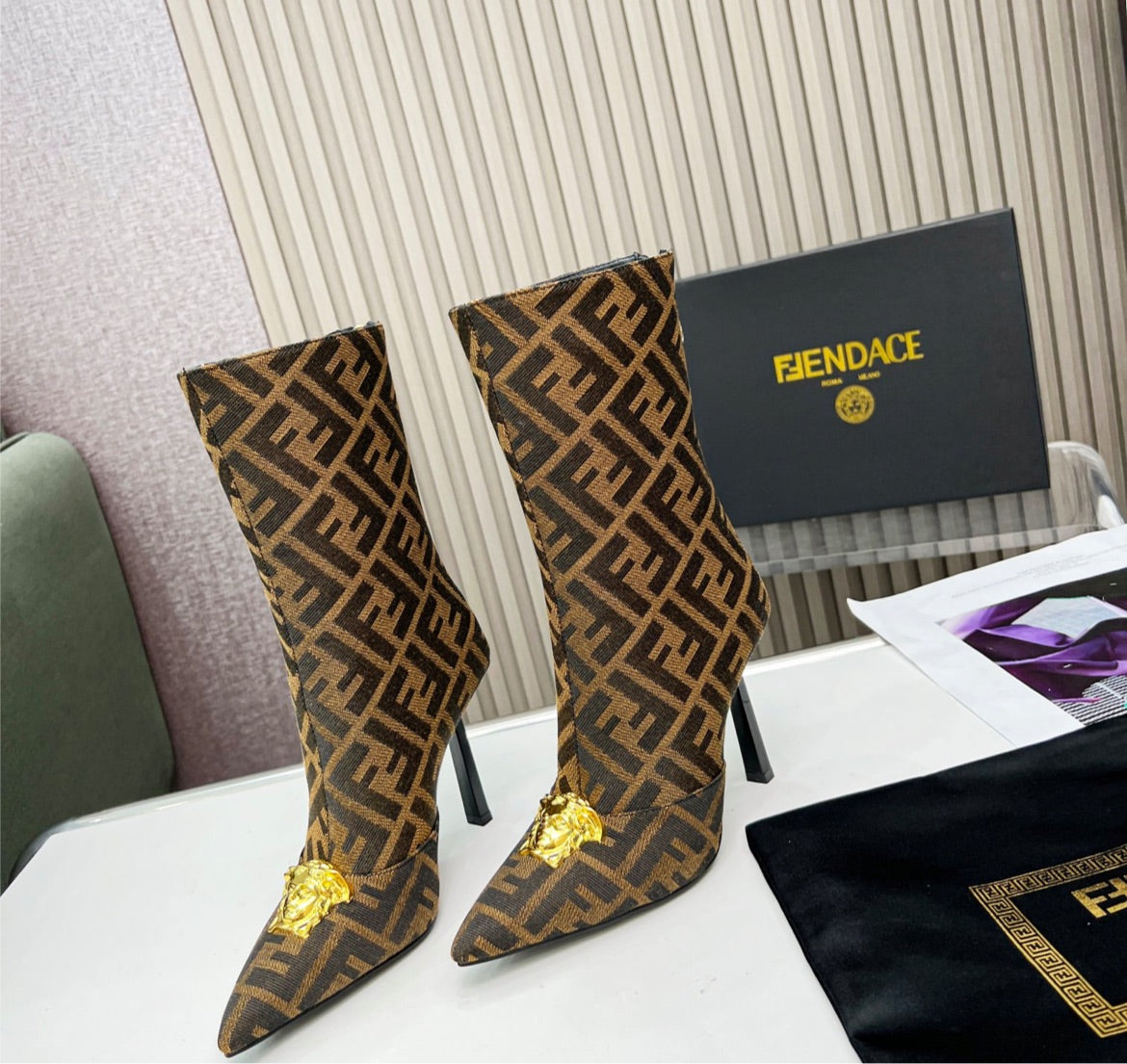 New Fendi woman Boots