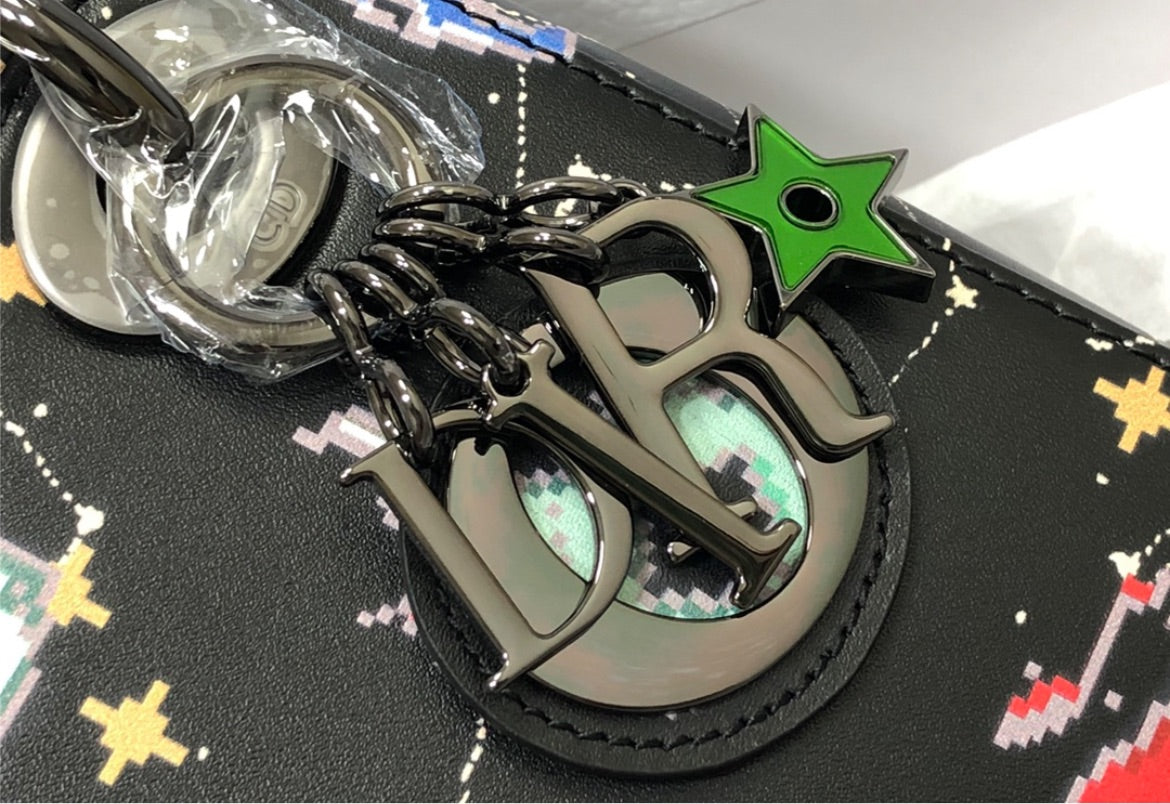 Woman new Dior black handbag