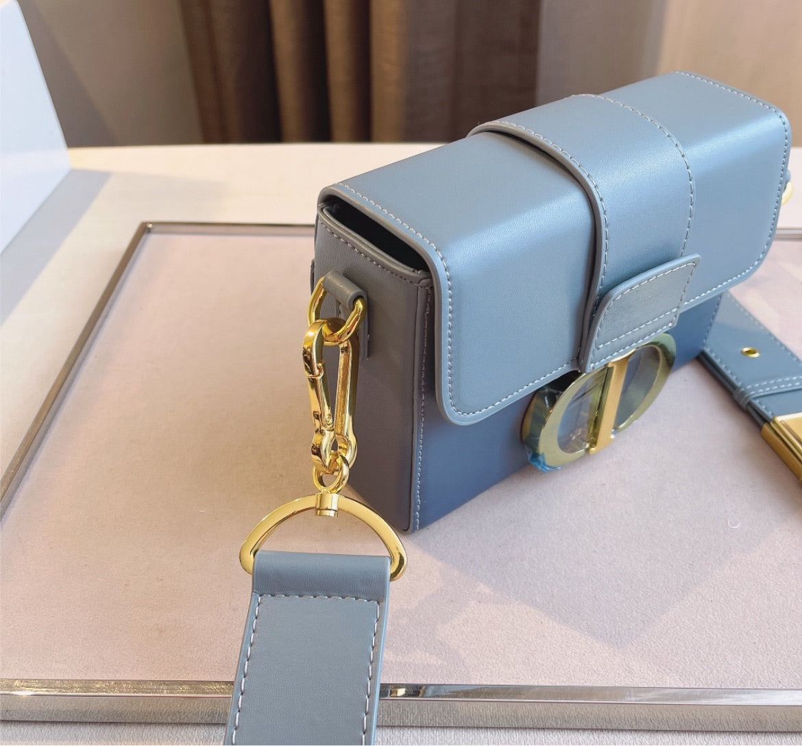 Small woman Dior crossbody