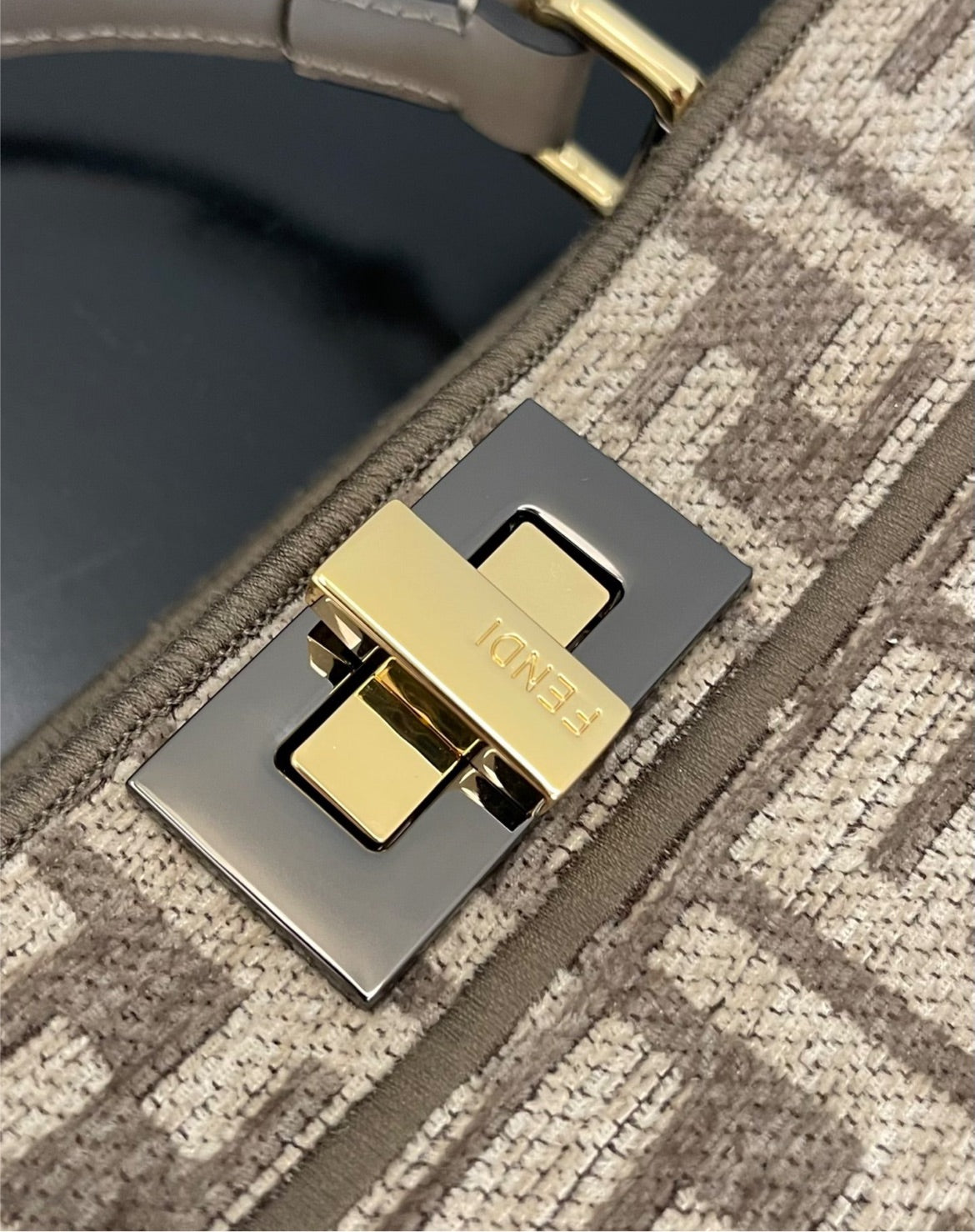 New Fendi woman shoulder handbag