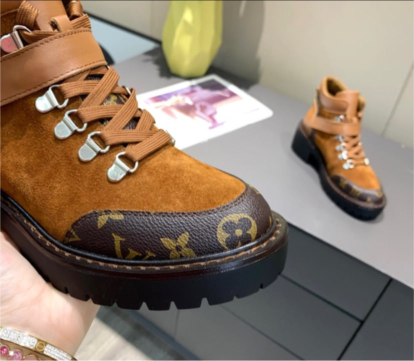 Low cut LV woman boots